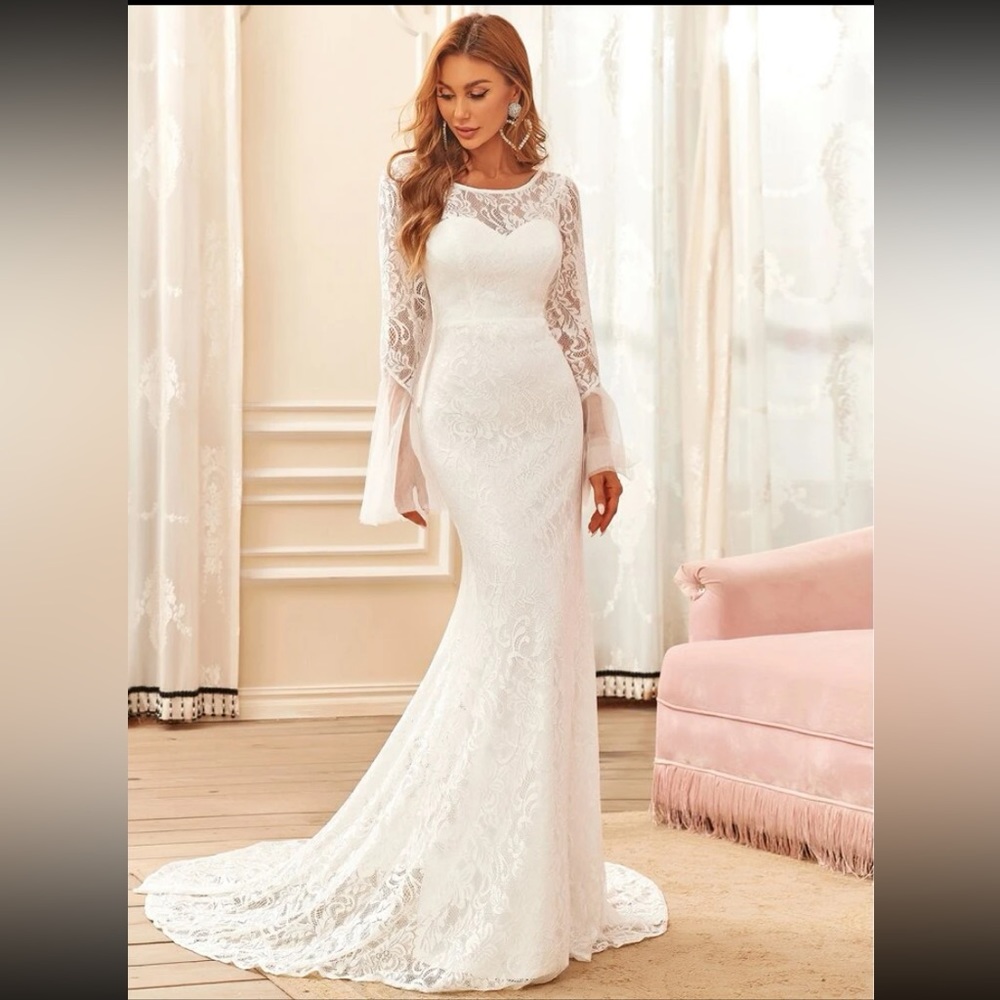 Flounce Sleeve Floor Length Lace Wedding Dress